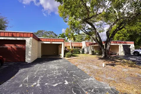 6555 NW 99th Avenue Tamarac FL 33321
