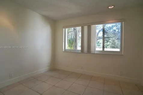 6555 NW 99th Avenue Tamarac FL 33321