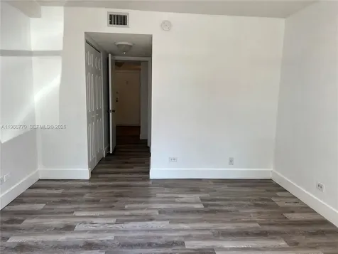 3690 Inverrary Drive Lauderhill FL 33319