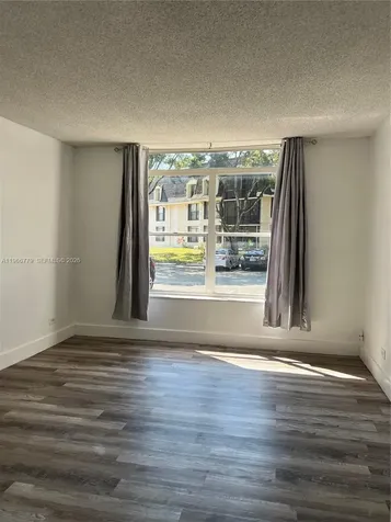 3690 Inverrary Drive Lauderhill FL 33319