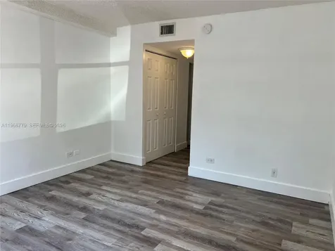 3690 Inverrary Drive Lauderhill FL 33319