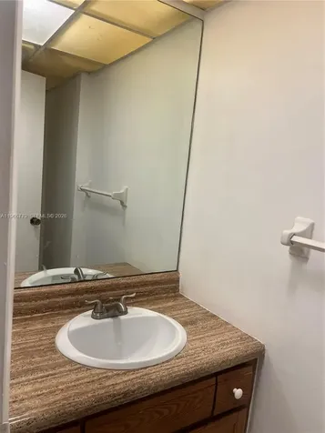 3690 Inverrary Drive Lauderhill FL 33319