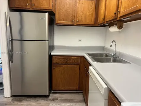 3690 Inverrary Drive Lauderhill FL 33319