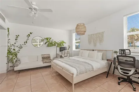5001 Collins Avenue Miami Beach FL 33140