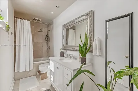 5001 Collins Avenue Miami Beach FL 33140