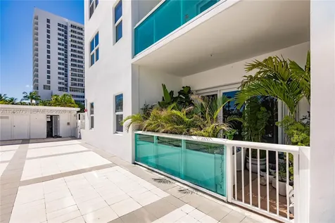 5001 Collins Avenue Miami Beach FL 33140