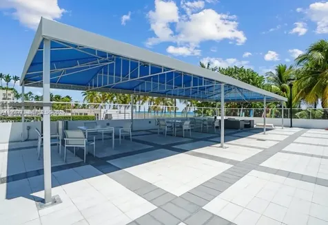 5001 Collins Avenue Miami Beach FL 33140