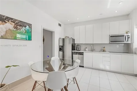 5001 Collins Avenue Miami Beach FL 33140