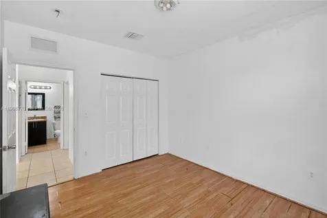 761 SE 2nd Street Homestead FL 33030