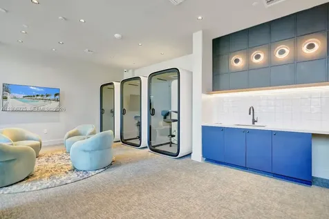580 72nd Street Miami Beach FL 33141