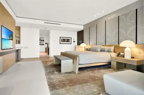20165 NE 39th Place Aventura FL 33180