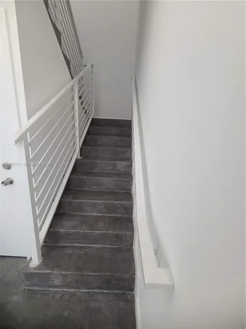 825 Michigan Avenue Miami Beach FL 33139