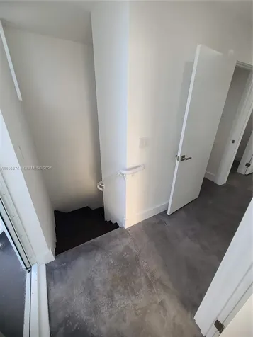 825 Michigan Avenue Miami Beach FL 33139