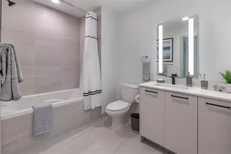 221 SW 12th Street Miami FL 33130