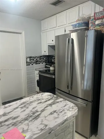 5715 NW 85th Avenue Tamarac FL 33321