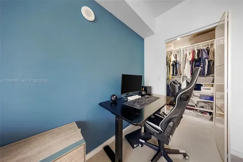 3030 NE 188th Street Aventura FL 33180