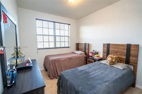 2128 NE 6th Street Homestead FL 33033