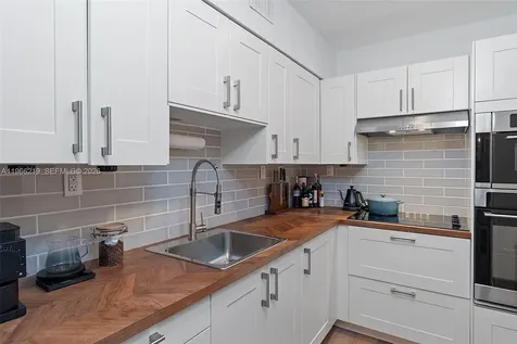 1200 West Avenue Miami Beach FL 33139