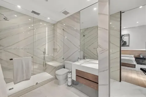 2300 Sunset Drive Miami Beach FL 33140