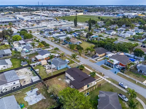 18765 SW 316th Terrace Homestead FL 33030