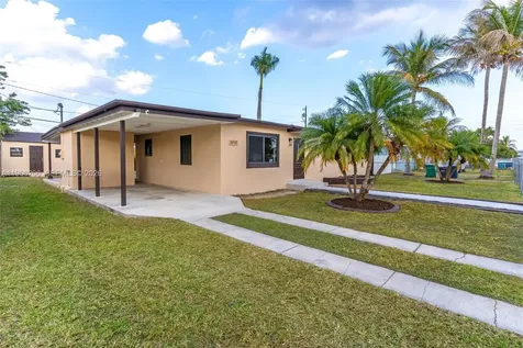 18765 SW 316th Terrace Homestead FL 33030