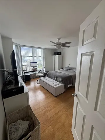3530 Mystic Pointe Drive Aventura FL 33180