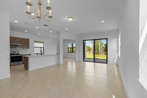 5693 Cassidy Ave Maria FL 34142