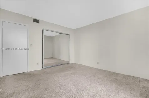 20301 W Country Club Drive Aventura FL 33180
