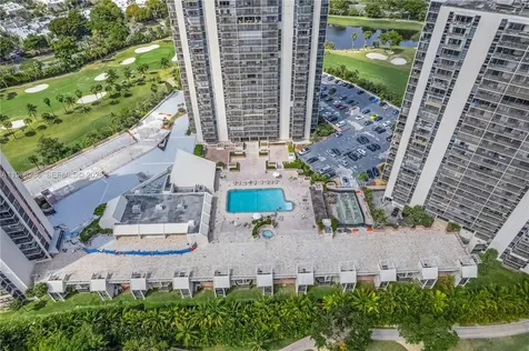 20301 W Country Club Drive Aventura FL 33180