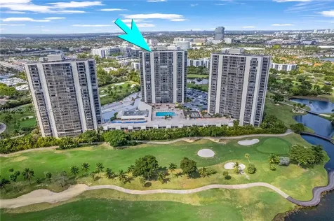 20301 W Country Club Drive Aventura FL 33180