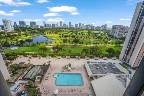 20301 W Country Club Drive Aventura FL 33180