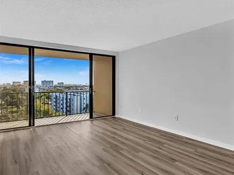 1470 NE 123rd Street North Miami FL 33161