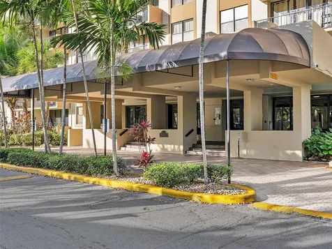 1470 NE 123rd Street North Miami FL 33161
