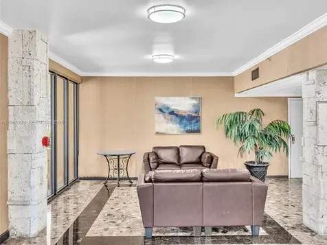 1470 NE 123rd Street North Miami FL 33161