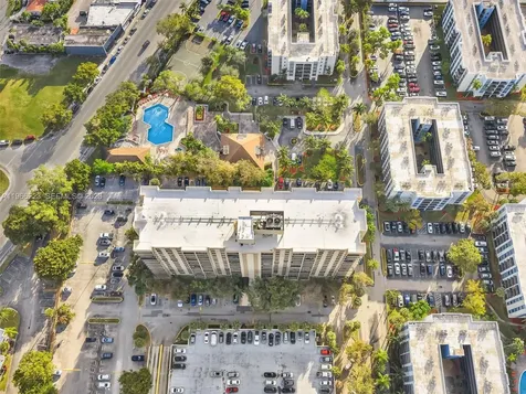 1470 NE 123rd Street North Miami FL 33161