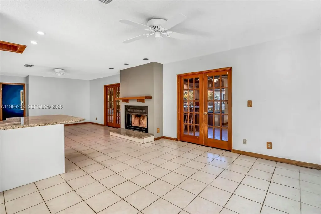 6581 Riparian Road Lake Worth FL 33462