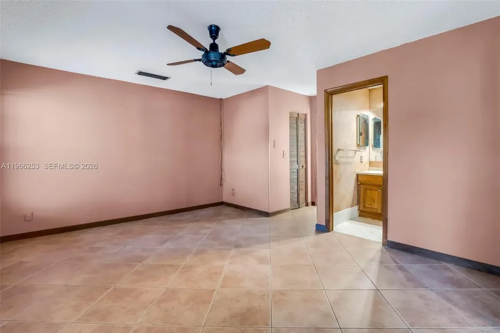 6581 Riparian Road Lake Worth FL 33462