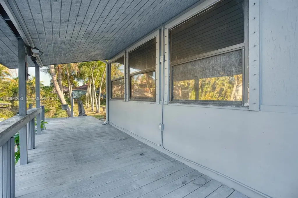 6581 Riparian Road Lake Worth FL 33462