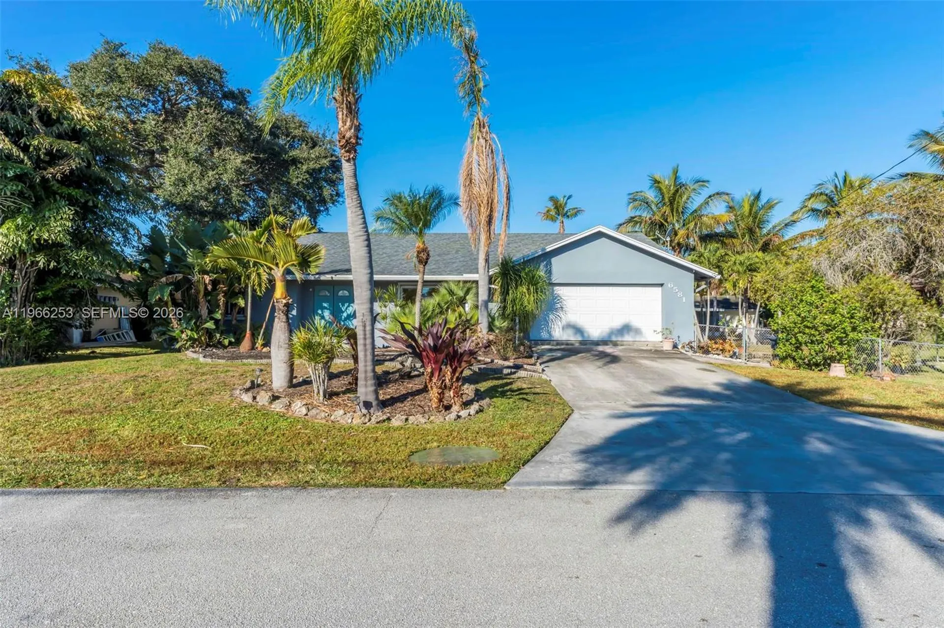 6581 Riparian Road Lake Worth FL 33462