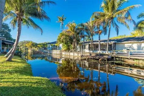 6581 Riparian Road Lake Worth FL 33462