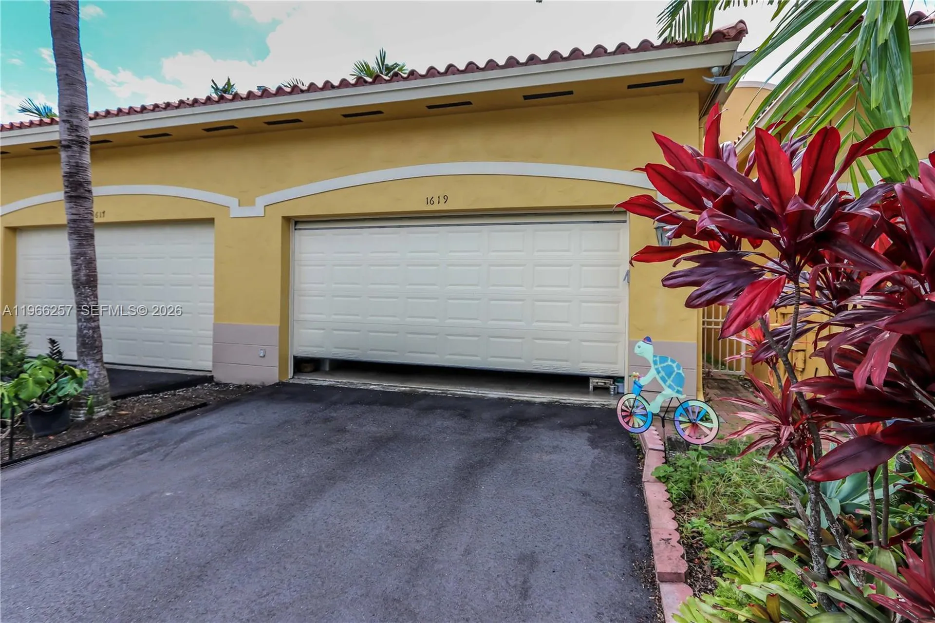 1619 Harrison Street Hollywood FL 33020
