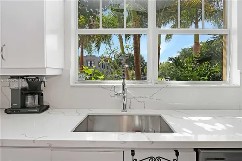 1619 Harrison Street Hollywood FL 33020