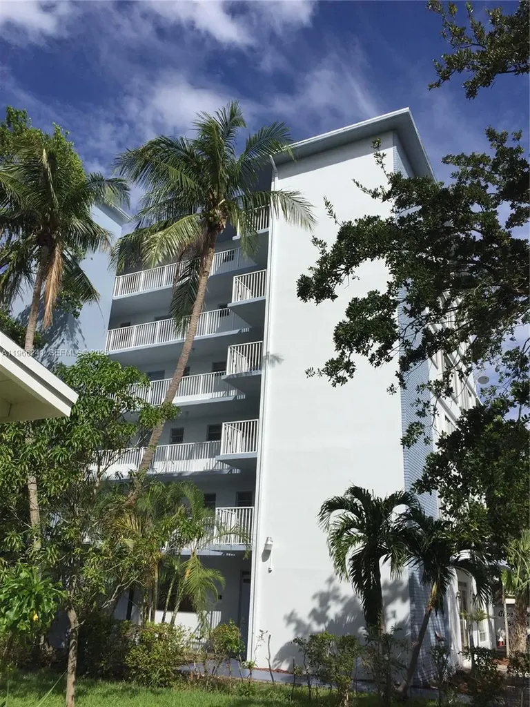 1701 Washington Street Hollywood FL 33020