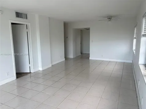 1701 Washington Street Hollywood FL 33020