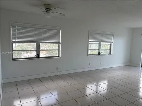 1701 Washington Street Hollywood FL 33020