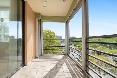 1400 Saint Charles Place Pembroke Pines FL 33026
