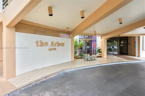 1400 Saint Charles Place Pembroke Pines FL 33026