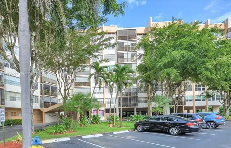 1400 Saint Charles Place Pembroke Pines FL 33026