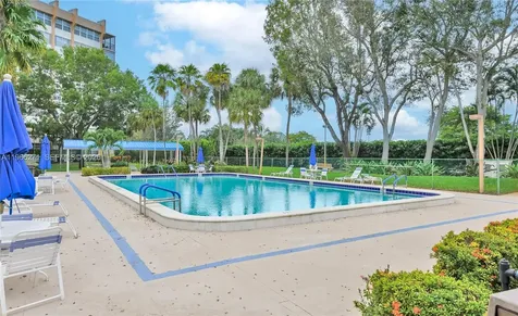 1400 Saint Charles Place Pembroke Pines FL 33026
