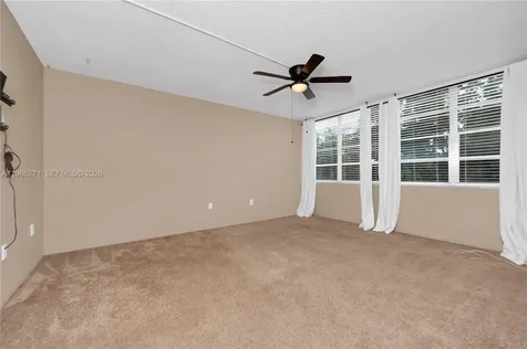 1400 Saint Charles Place Pembroke Pines FL 33026